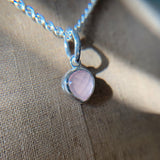 Pietra Drop Anhänger Rosenquarz I STEINLINS